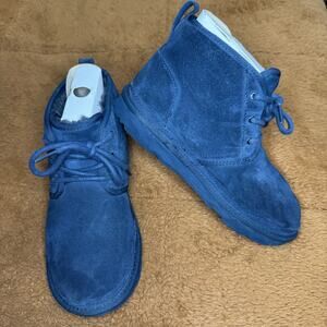 UGG Neumel II Boots Blue Suede Kids Size 4 Cozy Lined Lace Up